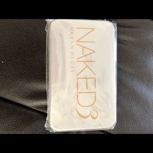 Naked 3 Makeup Brushes
